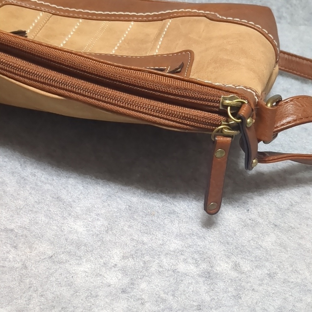 BOC Born Concept Vegan Leather Brown Crossbody bag - Picture 5 of 13